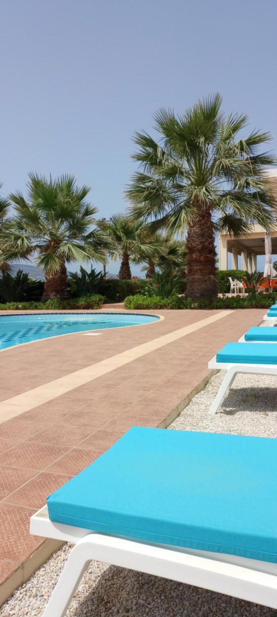 Tholos Bay Suites Kavoúsion Exteriér fotografie