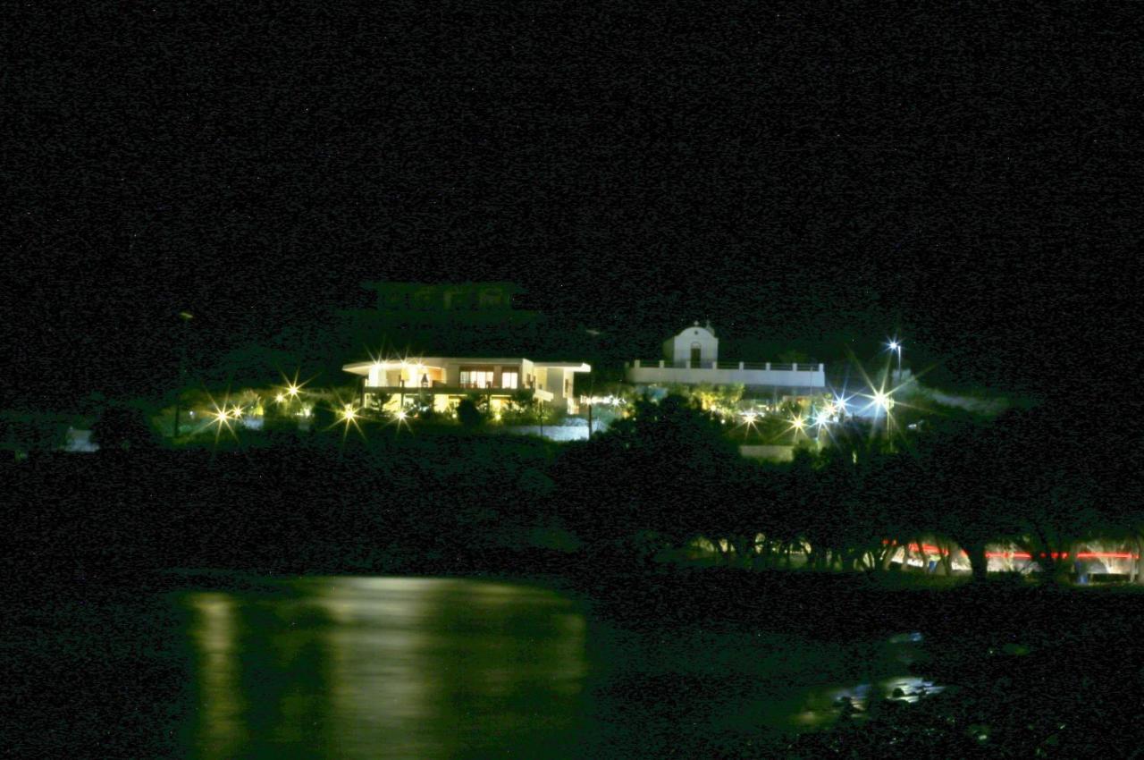 Tholos Bay Suites Kavoúsion Exteriér fotografie